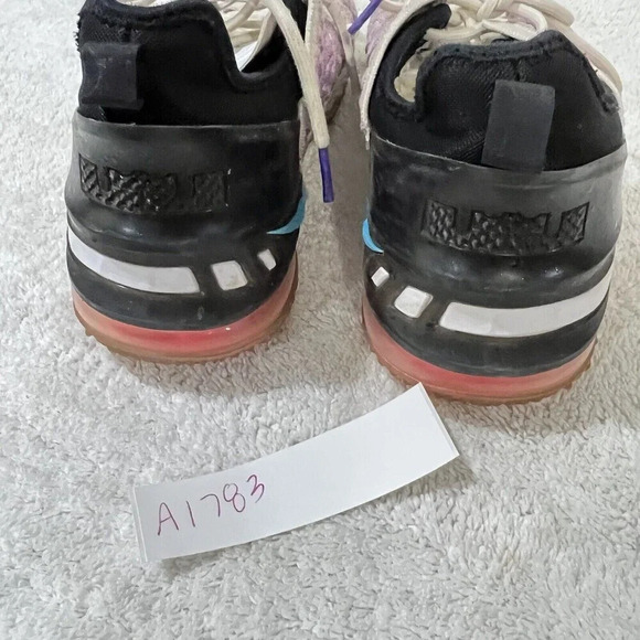 Nike Lebron 18 CW2760-900 Purple Basketball Shoes Sneakers Size 5Y Athletic - Picture 12 of 12